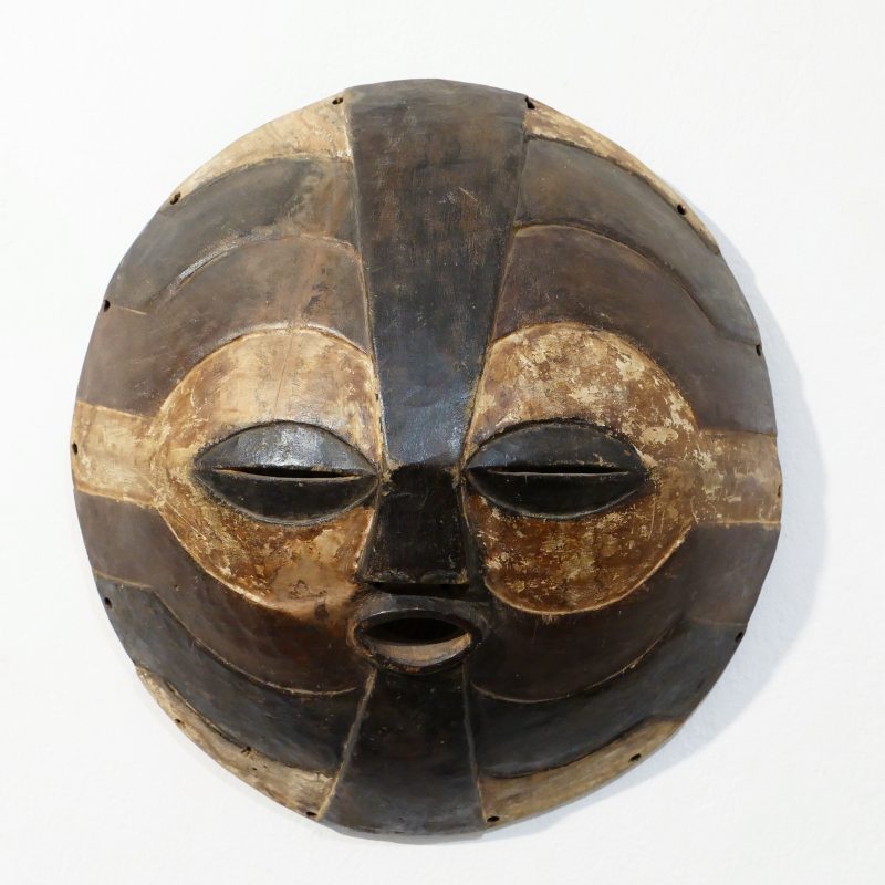 Raíces y vanguardia